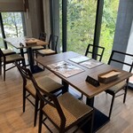 tomoru - 開放的な店内