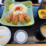 お食事処 こまくさ - 牡蠣フライ定食
