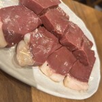 炭火焼肉ホルモンさわいし - 牛ハツ×1