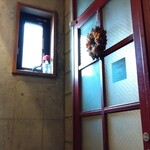 カレー専門店 円山教授 - 2階の店内への入口