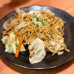 全席個室居酒屋 国産和牛肉寿司と海鮮 とろけ酒場 - 