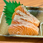 全席個室居酒屋 国産和牛肉寿司と海鮮 とろけ酒場 - 