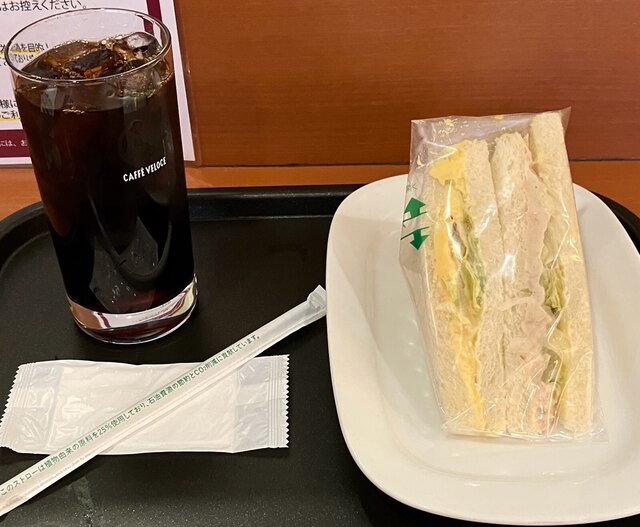 Cafe Veloce Akihabara Eki Higashiguchi Ten