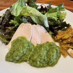 青藍 - 蒸し鶏の青ネギソース　つぎはゴマソースにしようかな