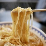 ごはん処食堂ミサ - 麺リフトアップ