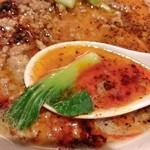 中国料理 たけくま - 濃厚な胡麻と辣油の旨味のスープ！
