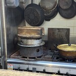割烹 三友 - かまどの様子