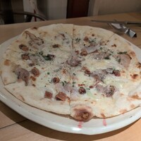 Osteria UVA RARA 横浜 - 自家製ﾎﾟﾙｹｯﾀとﾄﾞﾗｲｲﾁｼﾞｸのﾋﾟｯﾂｧｸﾘｰﾑｿｰｽ