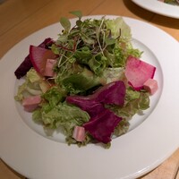Osteria UVA RARA 横浜 - ランチのサラダ