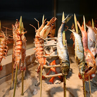 火の丸名物『原始焼き』皮はパリッ！中はふわふわの極上体験♪