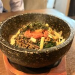川崎焼肉 肉小僧 はなれ - 石焼明太チーズビビンバ