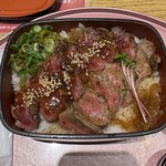 ビフテキ重・肉飯 ロマン亭 - ビフテキ&ハラミ重 1,590円