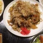 とんとん飯店 - 焼きそば（ソース）