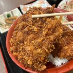 越前蕎麦 見吉屋 - サクサクのカツ