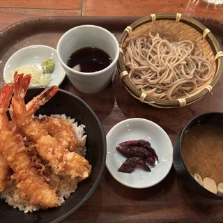 口コミ一覧 : 権八 西麻布 （GONPACHI） - 乃木坂/居酒屋 [食べログ]