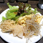 ガレリア - パスタが来る前にサラダバイキングでサラダをゲット！！