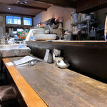 ガレリア - 店内のカウンター