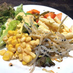 ガレリア - 当然サラダはおかわり致します。