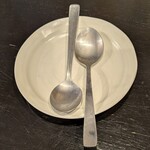 創作四川料理 廣明 - 杏仁豆腐用冷スプーン