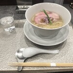 宍道湖しじみ中華蕎麦 琥珀 池袋店 - 