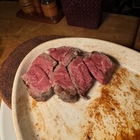 カルネジーオ イースト - 