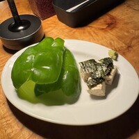 カルネジーオ イースト - 