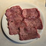 生ホルモン処 おさむちゃん。 - 熊本産 雌 タン