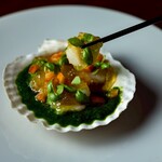 Bonne chance! M - 殻付き帆立のカルパッチョ