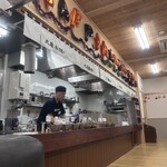 丸亀製麺 手づくり体験教室 - 麺場は職人さんがやってくれます