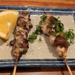 炭火焼鳥正ざわ - ももタレとネギ味噌