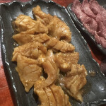 上大岡もつ肉商店 - 