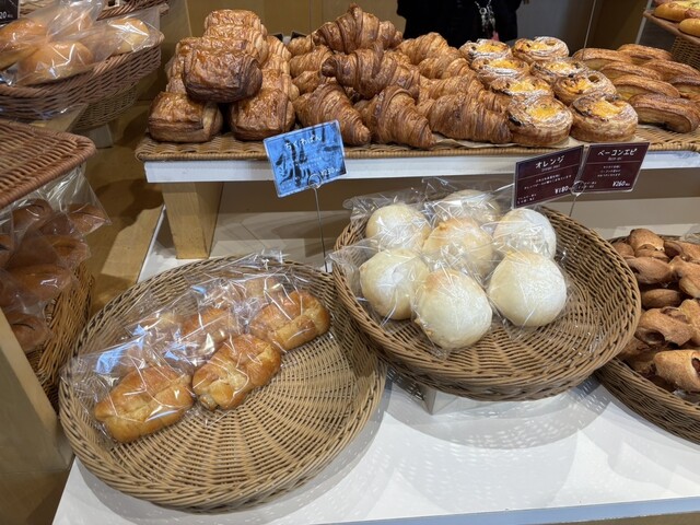 カゼール（Cazeres） - 富良野（パン）の写真