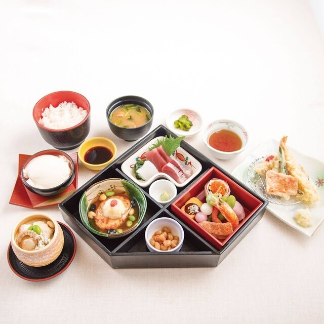 Tofu to Kisetsu Ryori Ashikari Moriguchi Ten photo 3