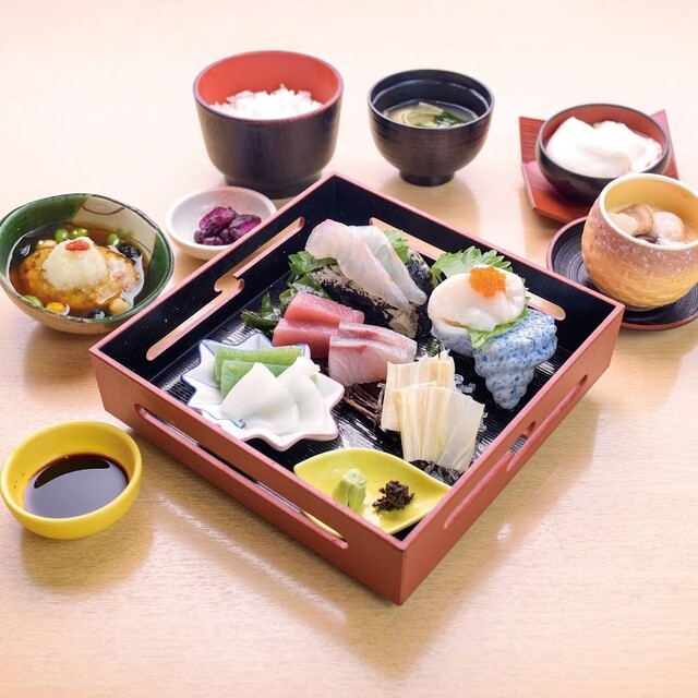 Tofu to Kisetsu Ryori Ashikari Moriguchi Ten photo 2