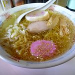 高ちゃん食堂 - 塩味ラーメンのアップ