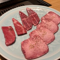 TANAKA YAKINIKU RESTAURANTE - 