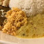 スパイシービストロ タップロボーン - 