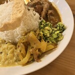 スパイシービストロ タップロボーン - 