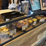 トナリノトナカイ - 陳列棚