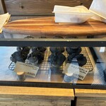 トナリノトナカイ - 陳列棚