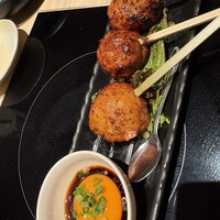 水たき料亭 博多華味鳥 ヒルトンプラザウエスト店 - 華味鳥特製たれつくね