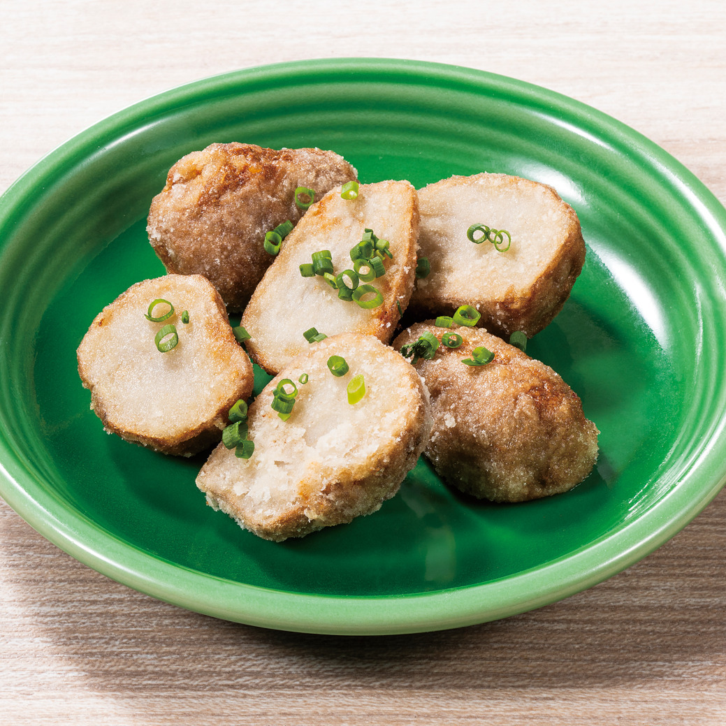 時代　七宝焼　内銀小杯ペア　重さ83g 共箱　送料込み1121 時代 七宝焼 内銀小杯ペア 重さ83g 共箱 送料込み1121