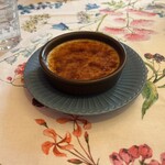 ビストロ アメリ - 私は､お気に入りのクレームブリュレ(ﾄﾝｶ豆使用)