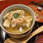 おおたに - 鱧の茶確しと車海老のあられ揚げ　松茸餡