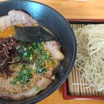 美豚 - とんこつみそつけ麺+チャーシュー