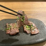肉と炉端と釜めし くろ屋 - 