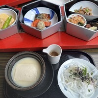 日本料理 湯河原 華暦 -  日本料理 湯河原 華暦 -