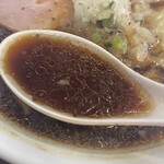 中華そば イデタ - スープアップ　　　　結構濃いめ