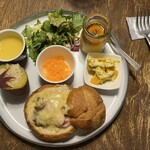 ハレニワ食堂 - 