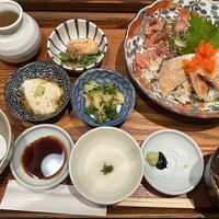 魚とおばんざい 泉士 - 